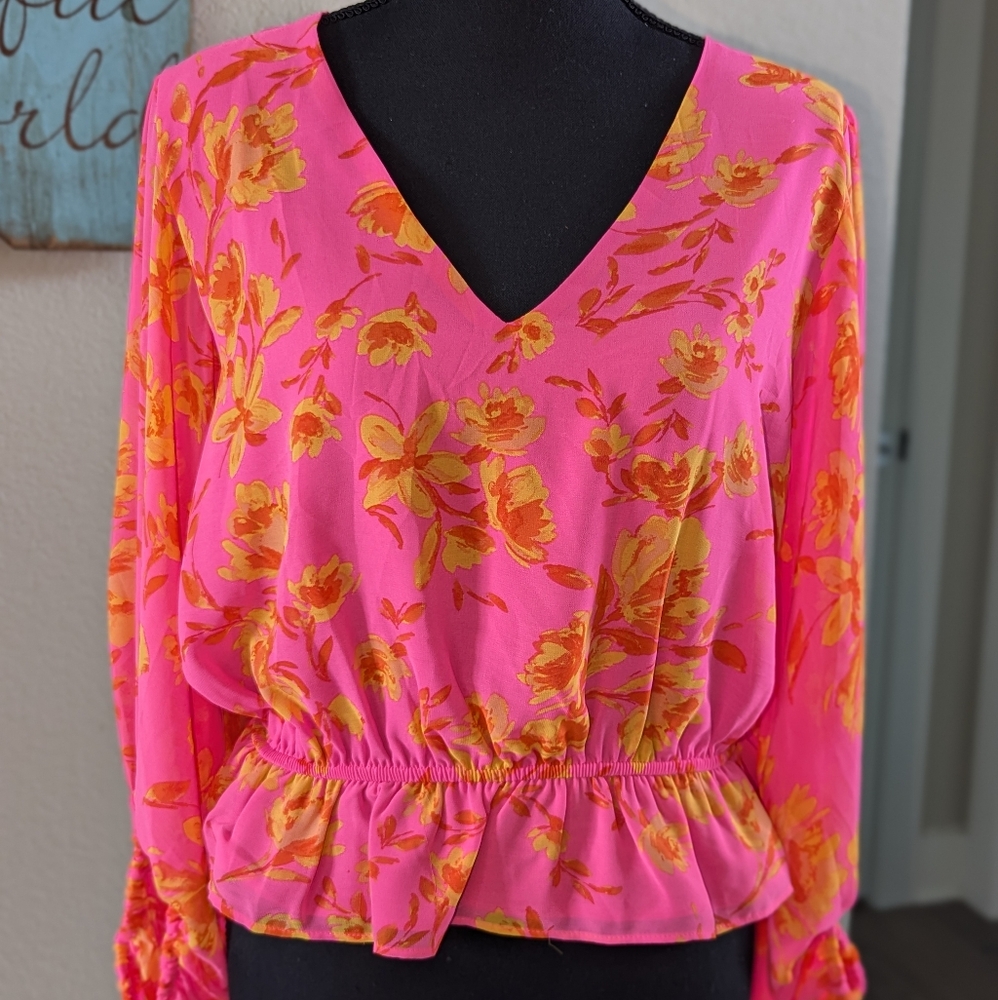 Sugar Lips Top Women's Size Medium New W/Tags